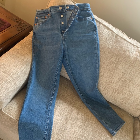 💥EUC💥 Levi’s Button Fly “Wedgie Fit” High Rise Jeans👖- Size 29” waist ✨✨✨ - Picture 7 of 12